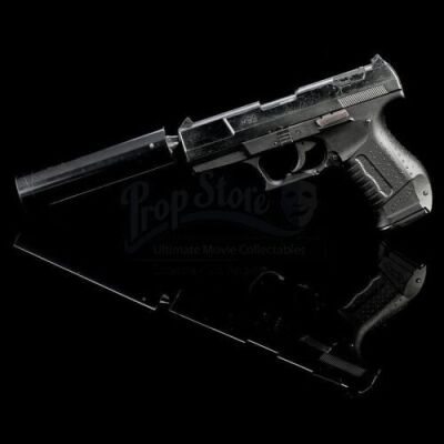 JAMES BOND: TOMORROW NEVER DIES (1997) - James Bond's (Pierce Brosnan) Hero P99 and Prop Silencer