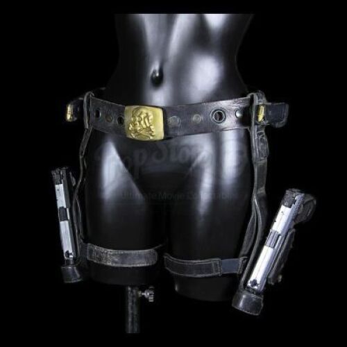 LARA CROFT: TOMB RAIDER (2001) - Lara Croft's (Angelina Jolie) Pistols and Belt Rig
