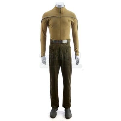 Lot # 18: STAR TREK (2009) - Men's USS Kelvin Operation Crewman's Uniform