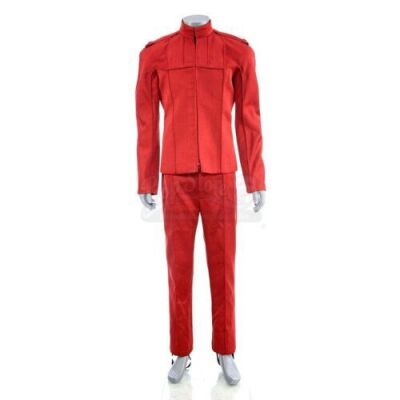 Lot # 22: STAR TREK (2009) - Men's Starfleet Cadet Uniform