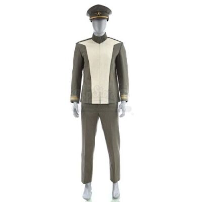 Lot # 114: STAR TREK INTO DARKNESS (2013) - Admiral Christopher Pike's Double Conference Room Uniform