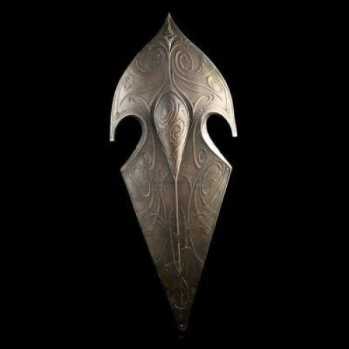 THE LORD OF THE RINGS: THE FELLOWSHIP OF THE RING (2001) - Elven Shield