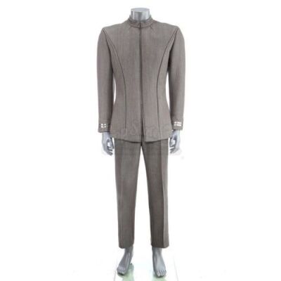 Lot # 134: STAR TREK INTO DARKNESS (2013) - Men's Starfleet Dress Uniform