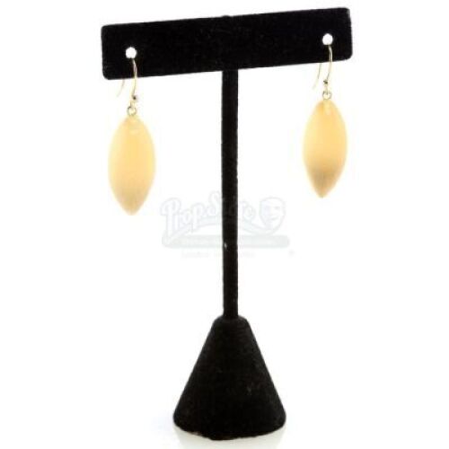 Lot # 226: STAR TREK INTO DARKNESS (2013) - Lieutenant Uhura's Earrings