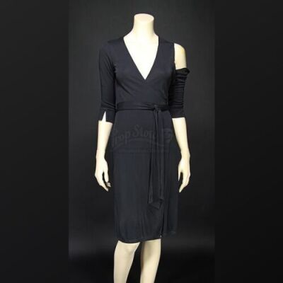MISSION: IMPOSSIBLE - GHOST PROTOCOL (2011) - Sabine Moreau's (Lea Seydoux) Hotel Fight Dress
