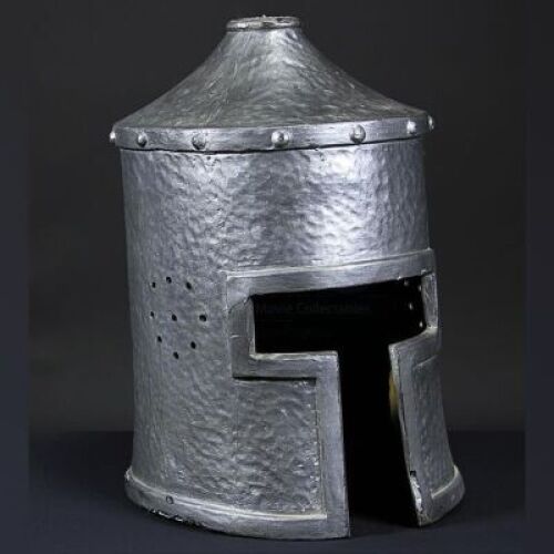 MONTY PYTHON AND THE HOLY GRAIL (1975) - Knights Of The Round Table Helmet