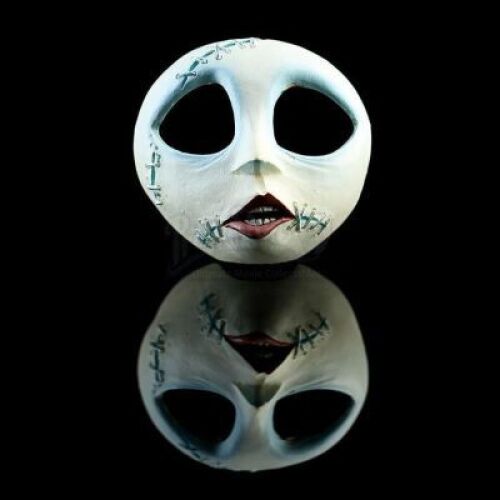 THE NIGHTMARE BEFORE CHRISTMAS (1993) - Sally's Stop-Motion Puppet Face