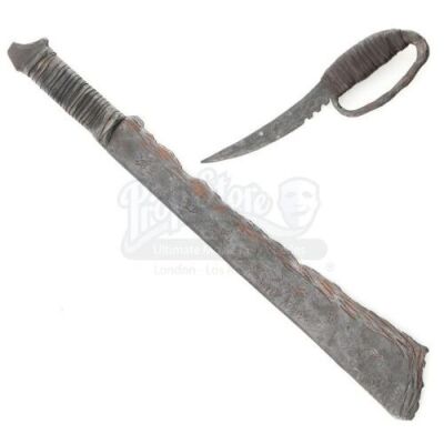 Lot # 11: ROBIN HOOD (2018) - Guy of Gisbourne's Weapons