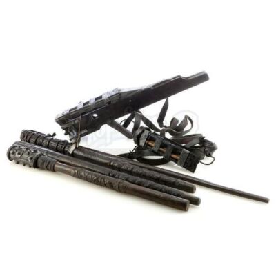 Lot # 82: ROBIN HOOD (2018) - Crossman and Cardinal Guard Weapons