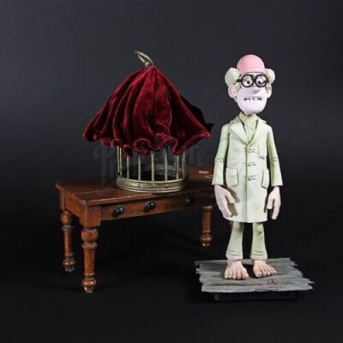 THE PIRATES! IN AN ADVENTURE WITH SCIENTISTS (2012) - Albino Stop-Motion Puppet & Assorted Props
