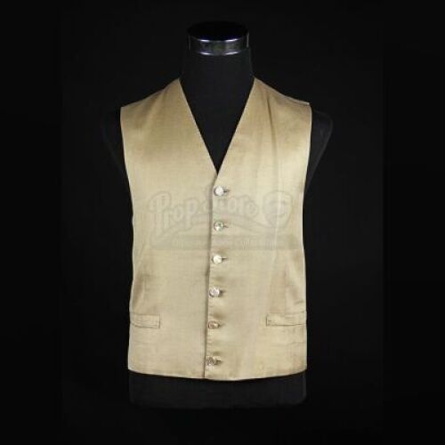 SHERLOCK HOLMES AND THE INCIDENT AT VICTORIA FALLS (1992) - Sherlock Holmes' (Christopher Lee) Waistcoat
