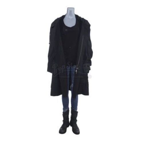 Lot # 180: Marvel's Jessica Jones (TV Series) - Jessica Jones' Stunt Courthouse Costume