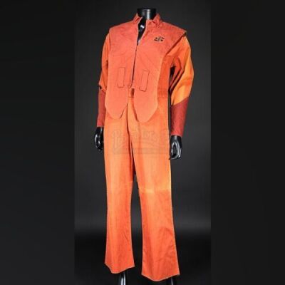 V (TV 1984) - Female Visitor Technician Uniform