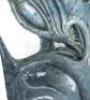Lot #49 - AVP: ALIEN VS. PREDATOR (2004) - Xenomorph Queen Full-size Crown Casting - 7
