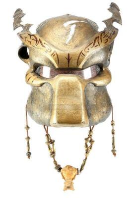 Lot #53 - AVP: ALIEN VS. PREDATOR (2004) - Horned Elder Predator Helmet