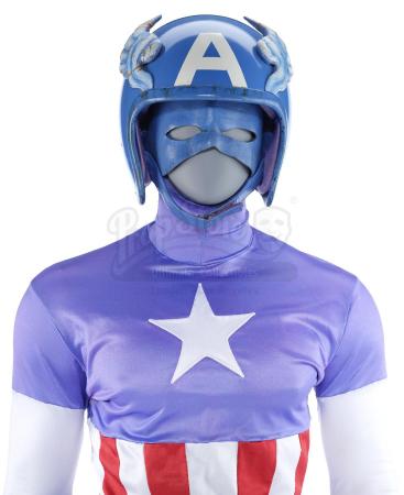 Lot #151 - CAPTAIN AMERICA (T.V. MOVIE, 1979)/CAPTAIN AMERICA II: DEATH TOO SOON (T.V. MOVIE, 1979) - Steve Rogers' (Reb Brown) Captain America Costume - 5