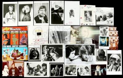 Lot #688 - STAR WARS TRILOGY (1977-1983) - Set of Star Wars Photos with Famous Monsters #151