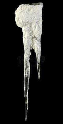 Lot #711 - STAR WARS: THE EMPIRE STRIKES BACK (1980) - Special Edition Wampa Cave Icicles