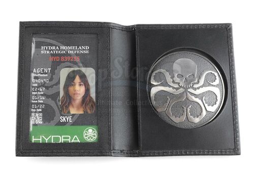 マーベル デイジー 直筆サイン　エージェントオブシールド Lot #232 - Marvel's Agents of S.H.I.E.L.D. - Daisy Johnson's Hydra