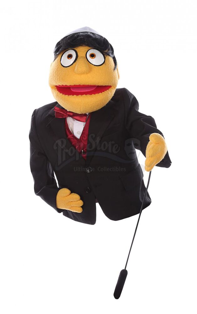 Lot #54 - AVENUE Q (STAGE SHOW) - Wedding Puppet Collection: Kate ...