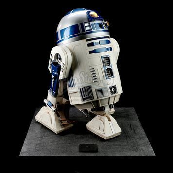 STAR WARS: A NEW HOPE (1977) - Don Post Studios R2-D2 Statue Display