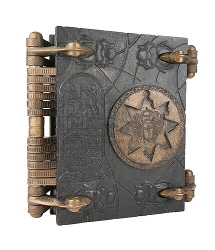 Lot #522 - THE MUMMY (1999) - Functional Hero Book of the Dead