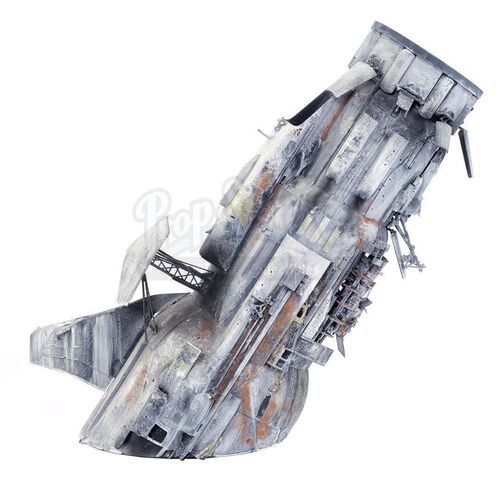 Lot #715 - STAR WARS: A NEW HOPE - SPECIAL EDITION (1997) - Screen-matched Dowager Queen Crashed Spaceship Model Miniature