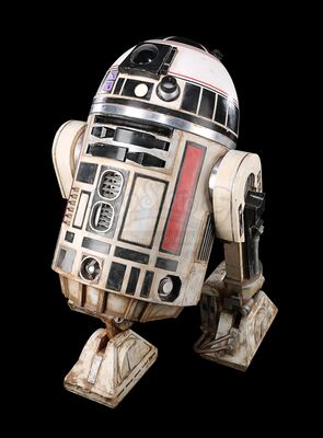 Lot #768 - STAR WARS: SOLO: A STAR WARS STORY (2018) - Light-Up Remote-control R2-S8 Droid