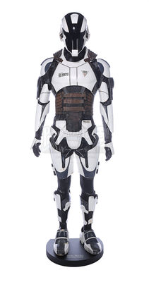 Lot #833 - TOTAL RECALL (2012) - Synth Police Robot Suit Display