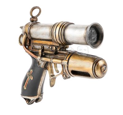 Lot #870 - VAN HELSING (2004) - Van Helsing's (Hugh Jackman) Stunt Grappling Gun