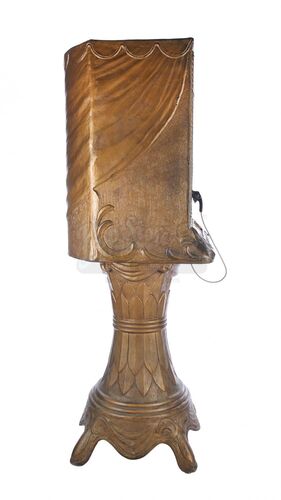 Lot #876 - VINTAGE ARCADE MACHINE - Zoltan Fortune Teller Machine