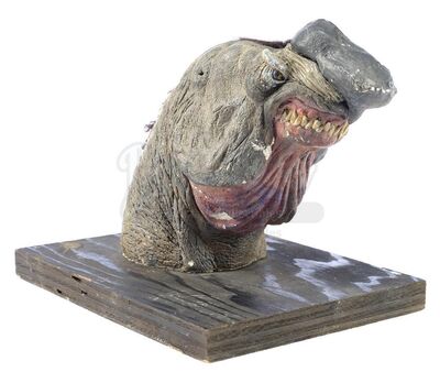 Lot #893 - WILLOW (1988) - Eborsisk Dragon Maquette