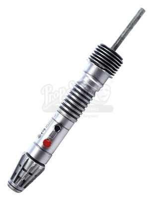Lot #681 - STAR WARS: THE PHANTOM MENACE (1999)/STAR WARS: ATTACK OF THE CLONES (2002) - Background Jedi's/Plo Koon's (Matt Sloan) Dueling Lightsaber Hilt