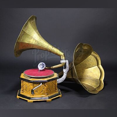 Gramophone and Speakers