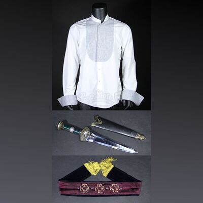 Jonathan Harker (Oliver Jackson-Cohen) Ceremonial Shirt & Prop Set