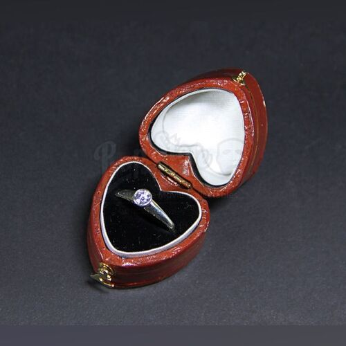 Mina Murray (Jessica De Gouw) Boxed Engagement Ring