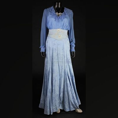 Mina Murray (Jessica De Gouw) Bethlam Hospital Dance Costume