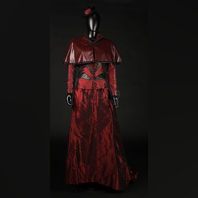 Lady Jayne Wetherby (Victoria Smurfit) Sanctum Costume