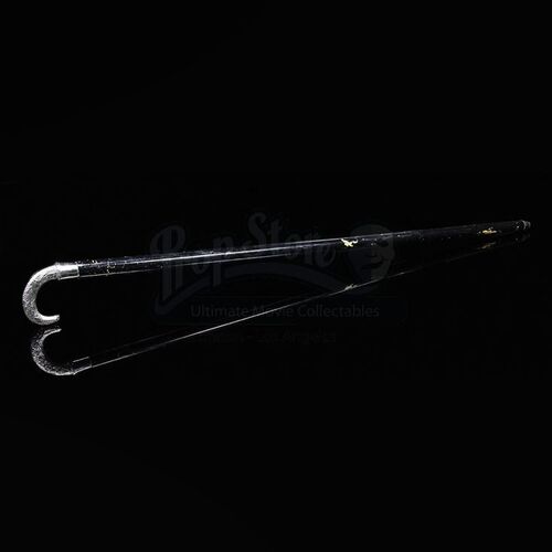Lord Thomas Davenport (Robert Bathurst) Cane