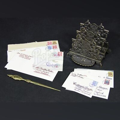 Alexander Grayson (Jonathan Rhys Meyers) Mail, Letter Rack & Letter Opener