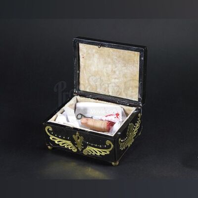 William Browning (Max Jacobs Bownas) Finger & Wooden Box