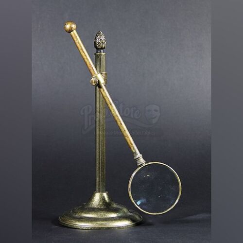 Van Helsing (Thomas Kretschmann) Office Magnifying Glass