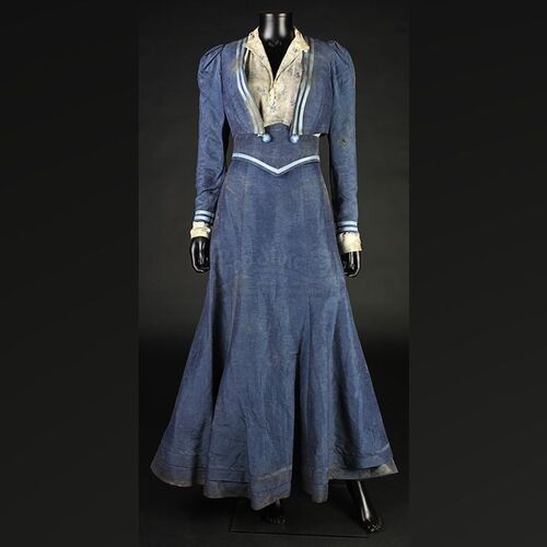Mina Murray (Jessica De Gouw) Explosion Costume