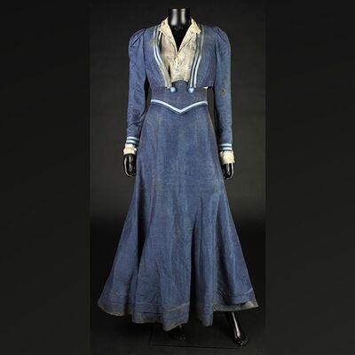 Mina Murray (Jessica De Gouw) Explosion Costume