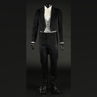 Alexander Grayson (Jonathan Rhys Meyers) Engagement Ball Costume