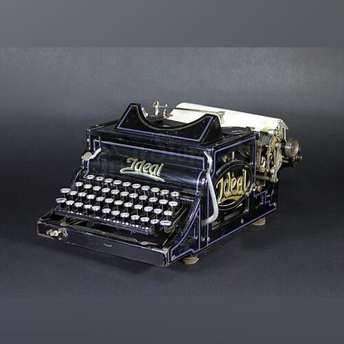 Inquisitor Vintage Ideal Typewriter