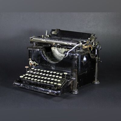 Inquisitor Vintage Remington Typewriter
