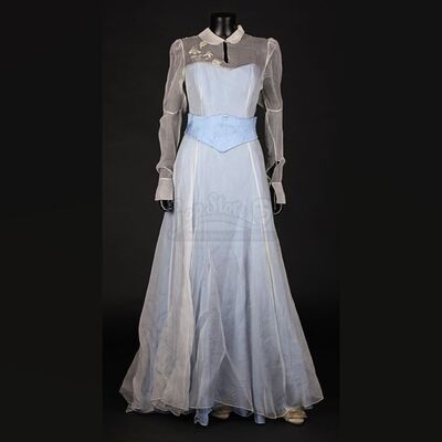 Mina Murray (Jessica De Gouw) Savoy Restaurant Costume