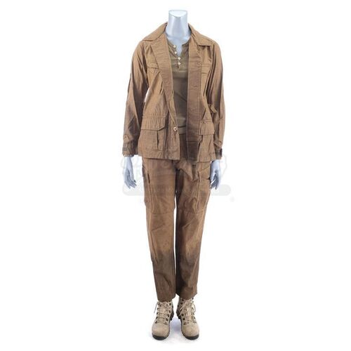 Lot # 14: ANNIHILATION - Dr. Ventress' Shimmer Costume