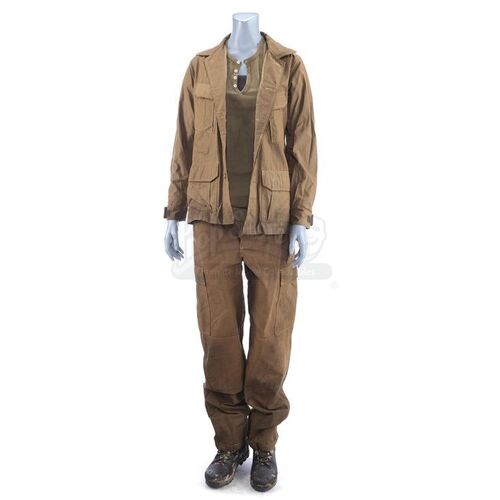 Lot # 21: ANNIHILATION - Dr. Ventress' Stunt Shimmer Costume